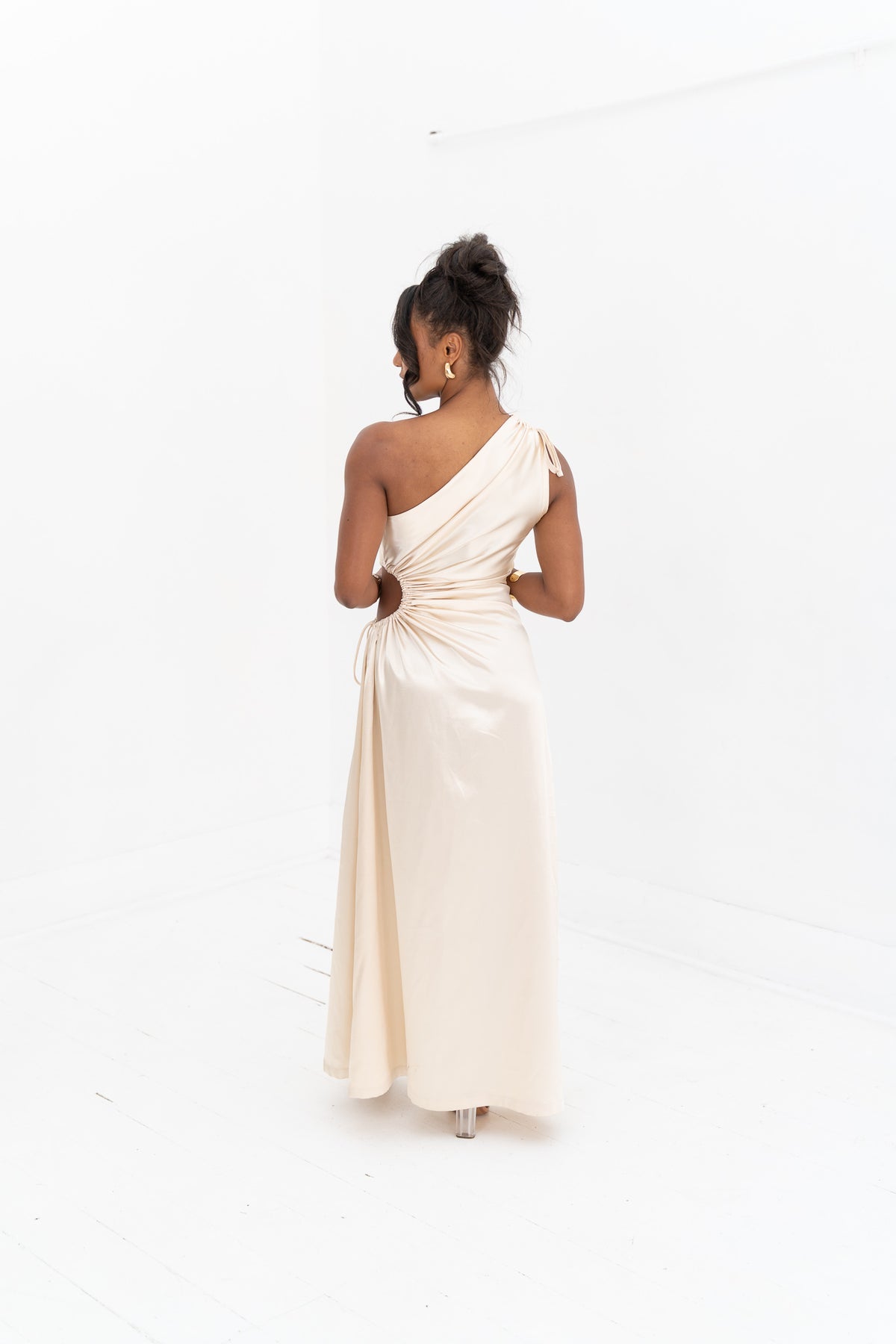 Nour Ocean Pearl Dress